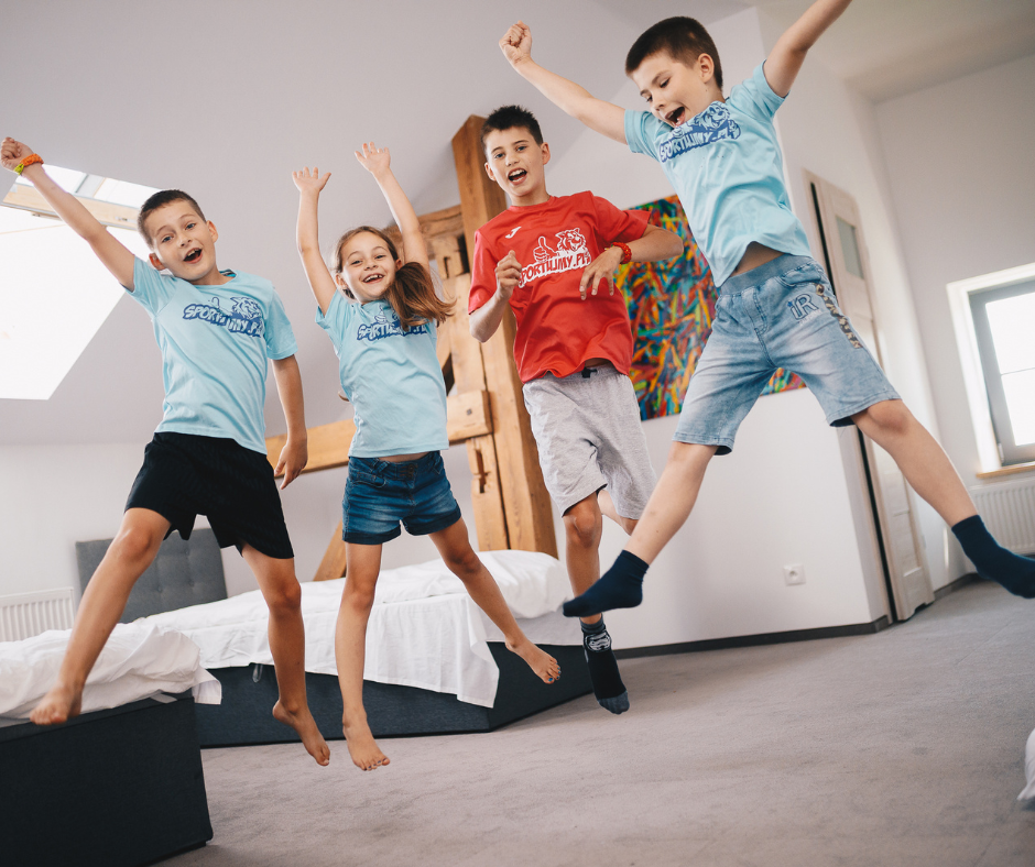 Uśmiechnięte dzieci