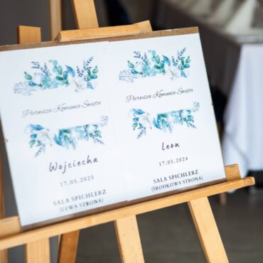 Dekoracje stołu na pierwszą komunię świętą